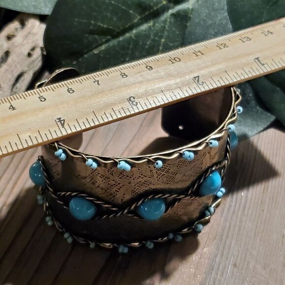 Antique Bronze Etched Twisted Wire Turquoise Blue Glass Cabochons Cuff Bracelet - Picture 5 of 5